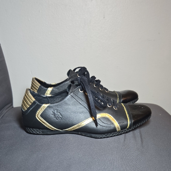 Fly London Leather Lace Up Gold Detail Shoe Sneakers - Picture 1 of 11
